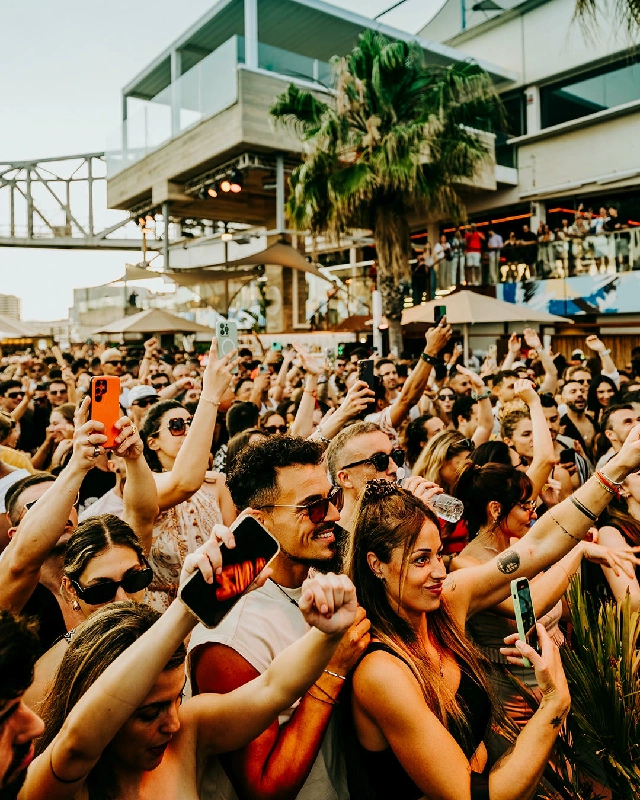 FRIDAY OPEN AIR POOL PARTY 🎉